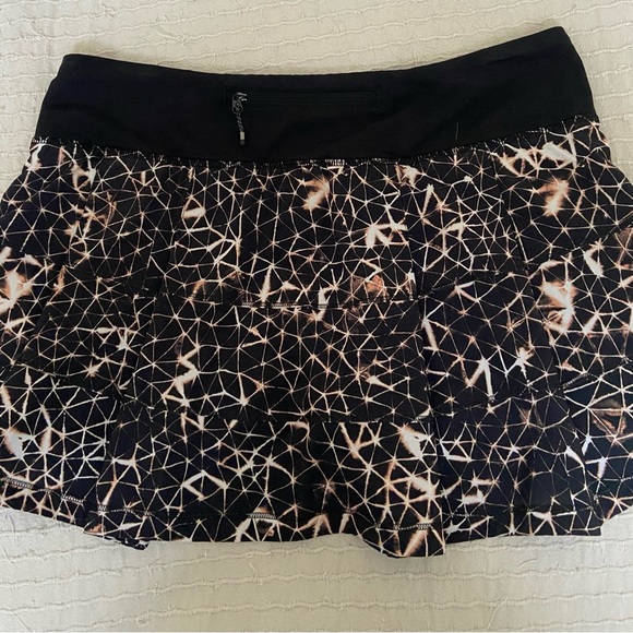 Lululemon Pace Rival Mid-Rise Skirt - Picture 3 of 8